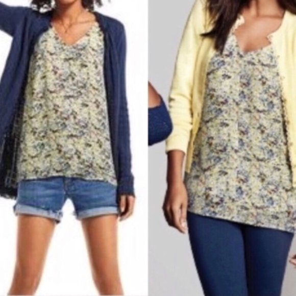 Cabi #275 Scatter Print Cami Floral Blouse Size XS - Picture 2 of 9